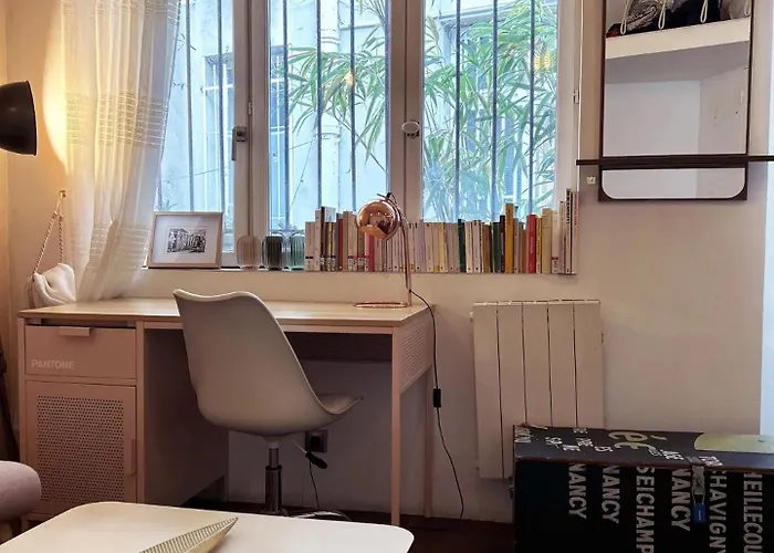 A Montmartre Atelier Architecte Pensjonat 3*