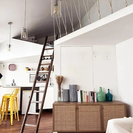 A Montmartre Atelier Architecte *