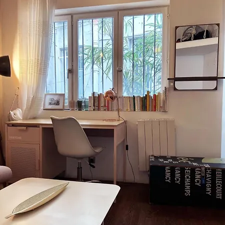 A Montmartre Atelier Architecte Konukevi 2*